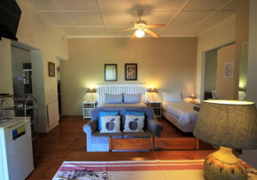 Dempsey's Self-Catering Guest House